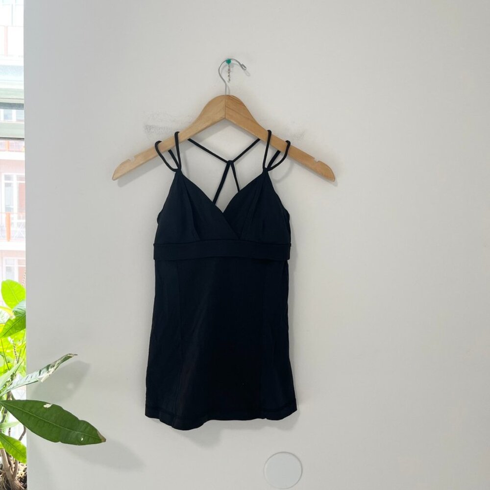 Lululemon Black Strappy Back Workout Tank Size 2